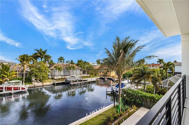 25 Covewood CT, Marco Island, FL 34145