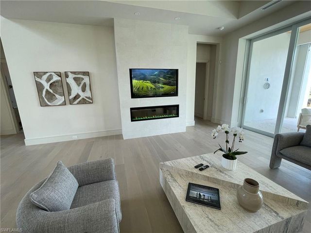 25 Covewood CT, Marco Island, FL 34145