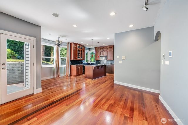 36984 Aspen Way NE, Hansville, WA 98340