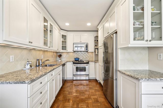 2 Salisbury Point 1E, Nyack, NY 10960