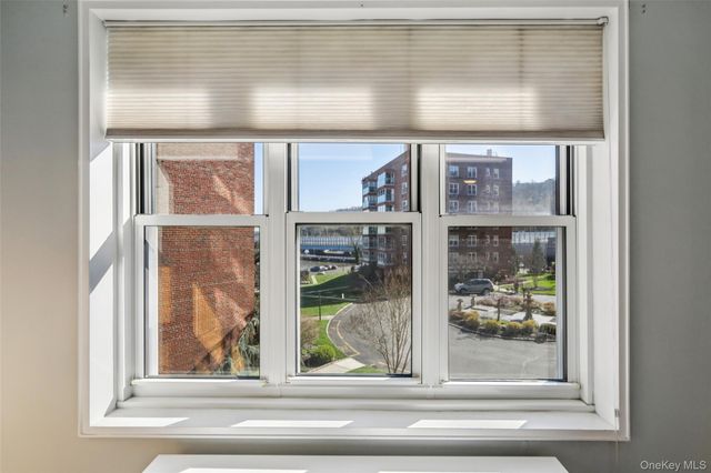 2 Salisbury Point 1E, Nyack, NY 10960
