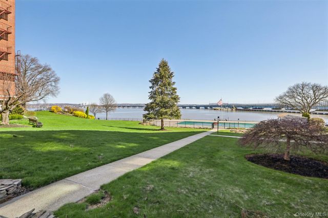 2 Salisbury Point 1E, Nyack, NY 10960