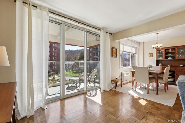 2 Salisbury Point 1E, Nyack, NY 10960
