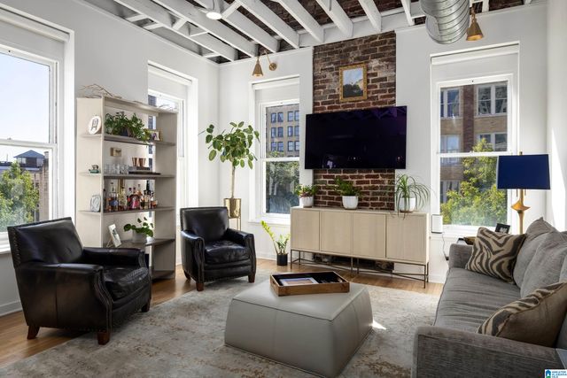 300 20th St N Apt 402, Birmingham, AL 35203