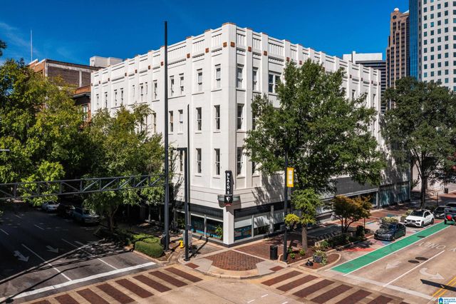 300 20th St N Apt 402, Birmingham, AL 35203