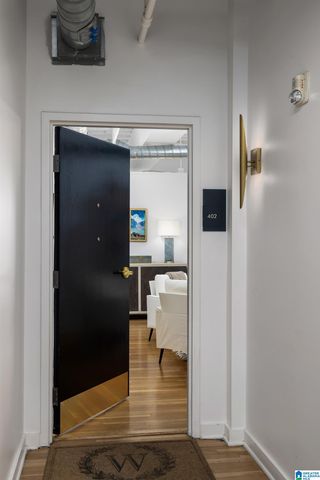 300 20th St N Apt 402, Birmingham, AL 35203