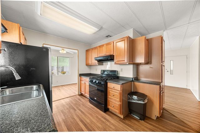 1400 West 13th Street 113, Upland, CA 91786