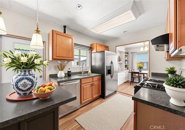 1400 West 13th Street 113, Upland, CA 91786