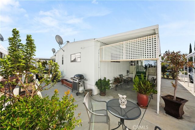 1400 West 13th Street 113, Upland, CA 91786