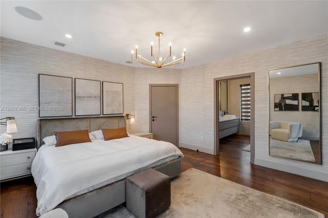 145 NE 49th St A, Miami, FL 33137