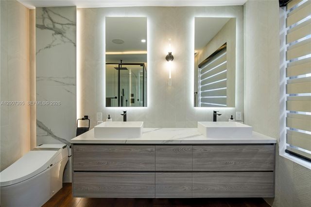 145 NE 49th St A, Miami, FL 33137