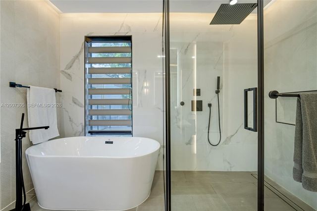 145 NE 49th St A, Miami, FL 33137