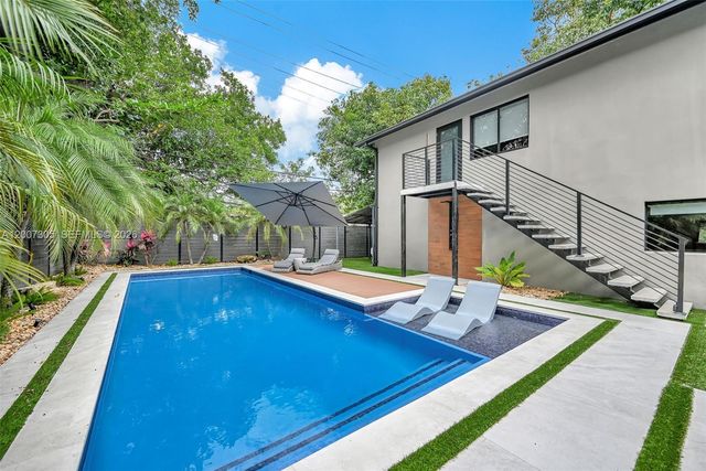 145 NE 49th St A, Miami, FL 33137