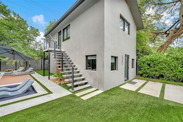 145 NE 49th St A, Miami, FL 33137