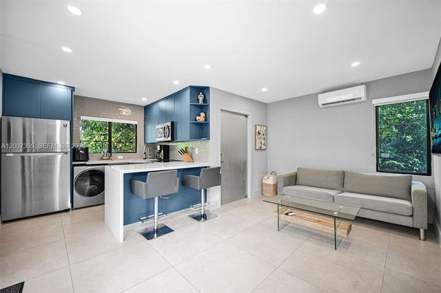 145 NE 49th St A, Miami, FL 33137