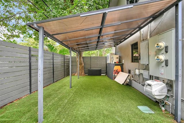 145 NE 49th St A, Miami, FL 33137