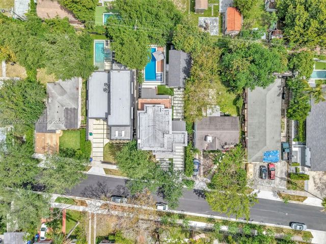 145 NE 49th St A, Miami, FL 33137