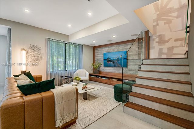 145 NE 49th St A, Miami, FL 33137