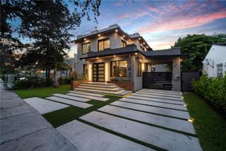 145 NE 49th St A, Miami, FL 33137