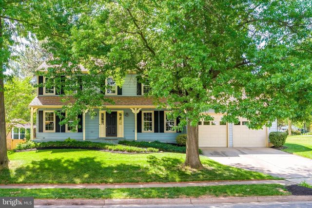 3316 THORNGATE DR, Herndon, VA 20171