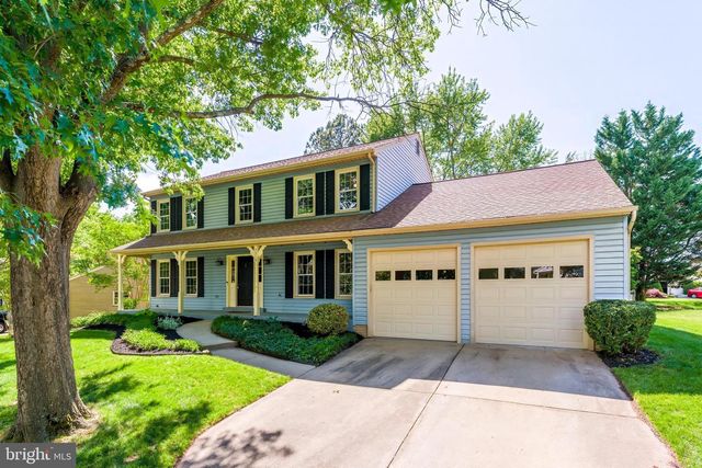 3316 THORNGATE DR, Herndon, VA 20171