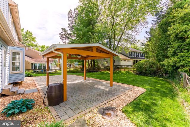 3316 THORNGATE DR, Herndon, VA 20171