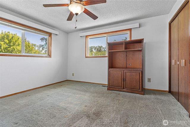 2515 Brown Rd, Ferndale, WA 98248