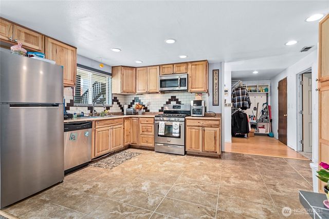 2515 Brown Rd, Ferndale, WA 98248