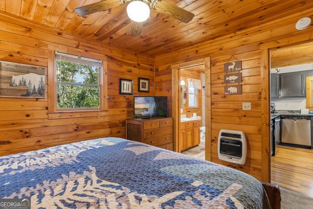 142 Oak Hill Drive, Mineral Bluff, GA 30559