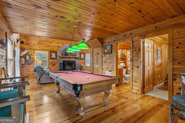 142 Oak Hill Drive, Mineral Bluff, GA 30559