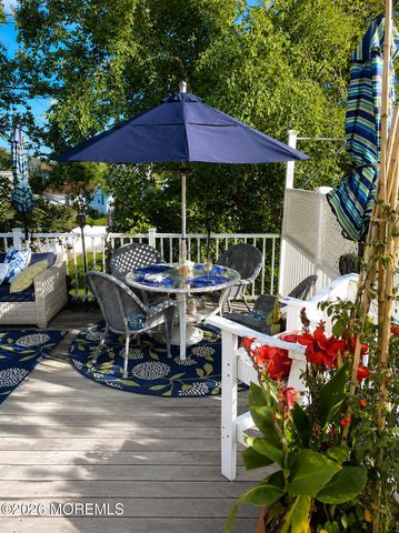 14 Cook Street Upstairs, Monmouth Beach, NJ 07750