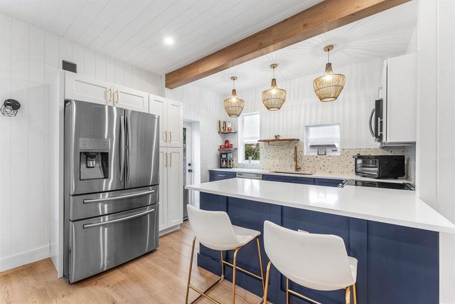 709 SW 9th Court, Delray Beach, FL 33444
