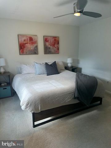24 CRAIG CT, Newtown, PA 18940