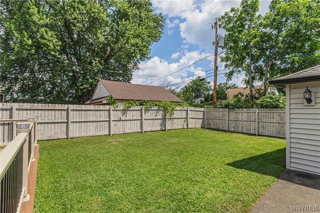 253 South Ogden Street E, Buffalo, NY 14206