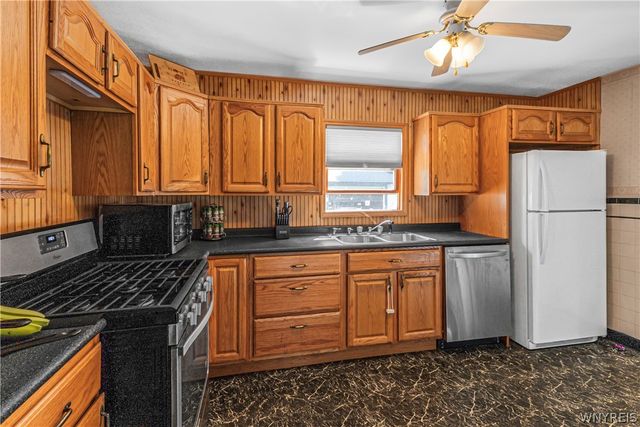 253 South Ogden Street E, Buffalo, NY 14206
