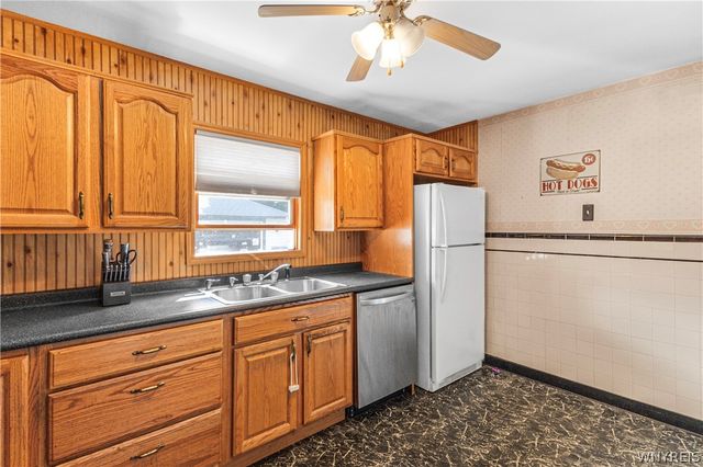 253 South Ogden Street E, Buffalo, NY 14206