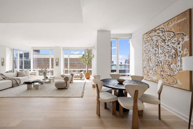 330 Spring St Apt 10B, New York City, NY 10013