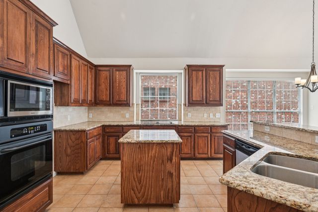 5973 Country View Lane, Frisco, TX 75036