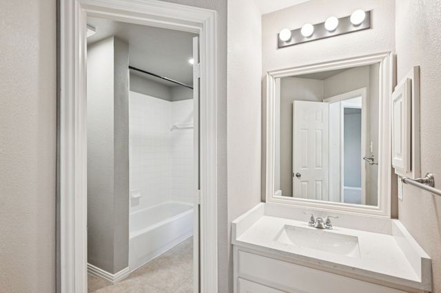 5973 Country View Lane, Frisco, TX 75036