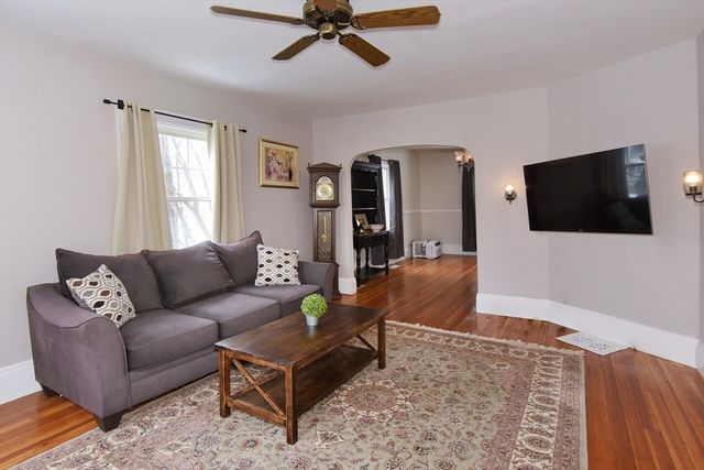 49 Blaney Street, Swampscott, MA 01907