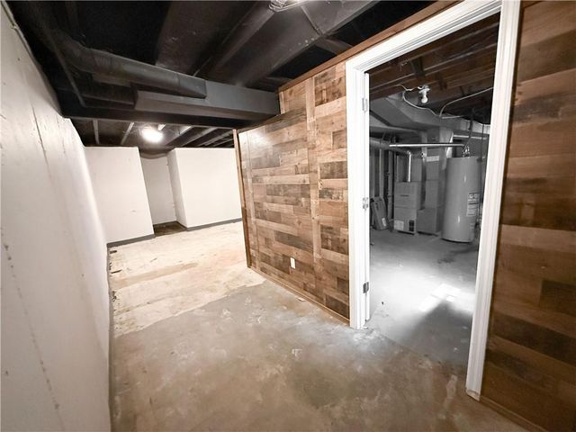 1701 N Kiger Road, Independence, MO 64050