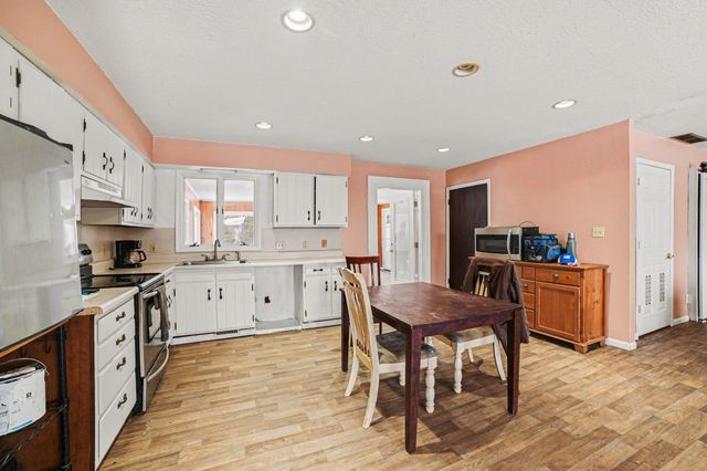 5910 E Baseline Road, Union Twp, MI 48858