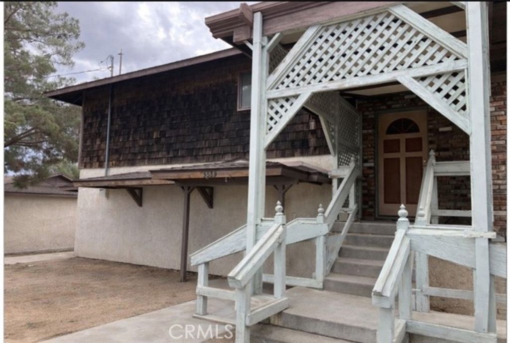 9519 Maple Avenue, Hesperia, CA 92345