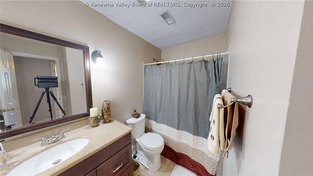 140 Big Bend Road, Barboursville, WV 25504