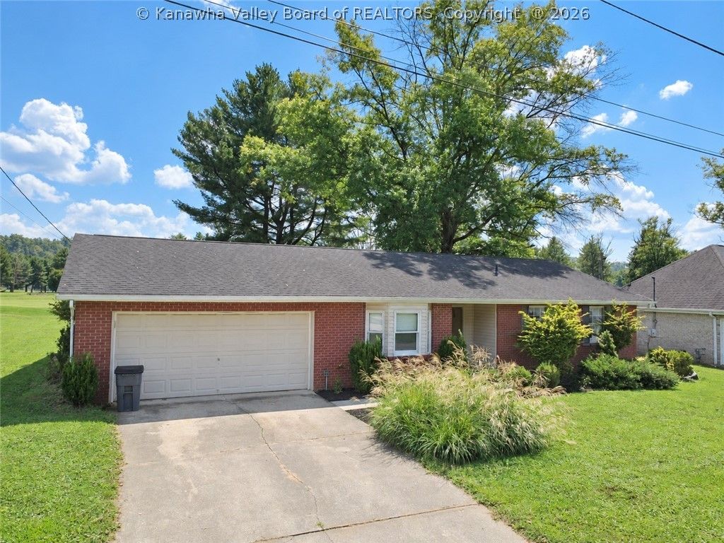 140 Big Bend Road, Barboursville, WV 25504