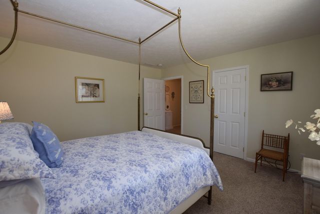 943 E Lawn Avenue 33 943 E Lawn Avenue 33, Urbana, OH 43078