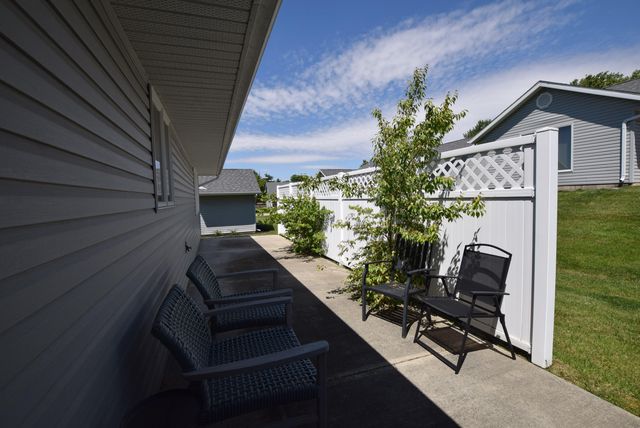 943 E Lawn Avenue 33 943 E Lawn Avenue 33, Urbana, OH 43078