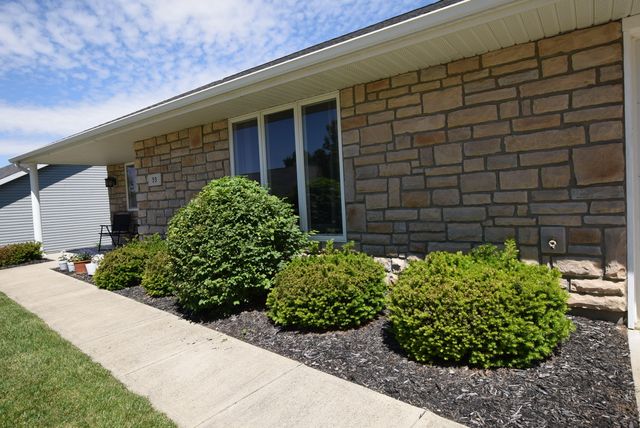 943 E Lawn Avenue 33 943 E Lawn Avenue 33, Urbana, OH 43078
