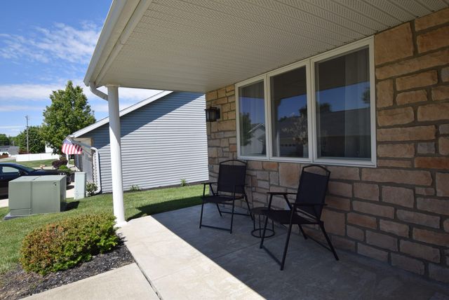 943 E Lawn Avenue 33 943 E Lawn Avenue 33, Urbana, OH 43078
