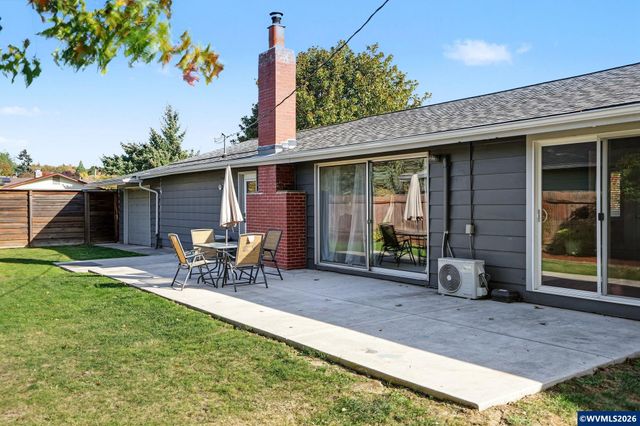 2420 NW Highland Dr, Corvallis, OR 97330